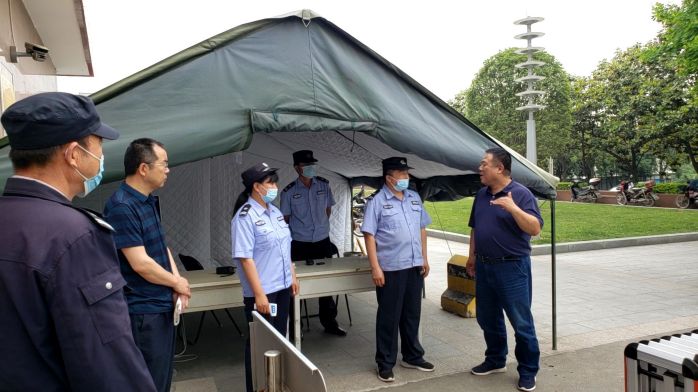 90716525ed0d4f76b0f088ccabc45461.jpg 北校南门.jpg
